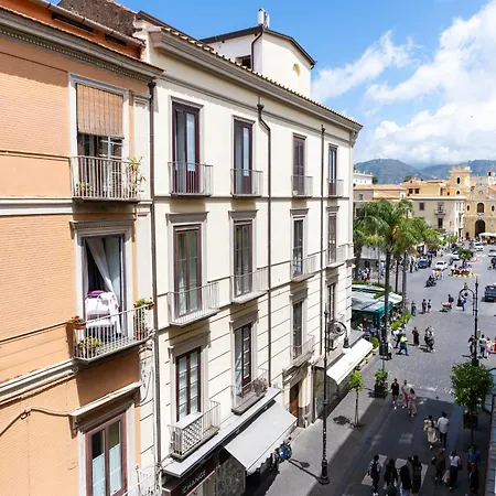 Piazza Tasso 3* Península Sorrentina